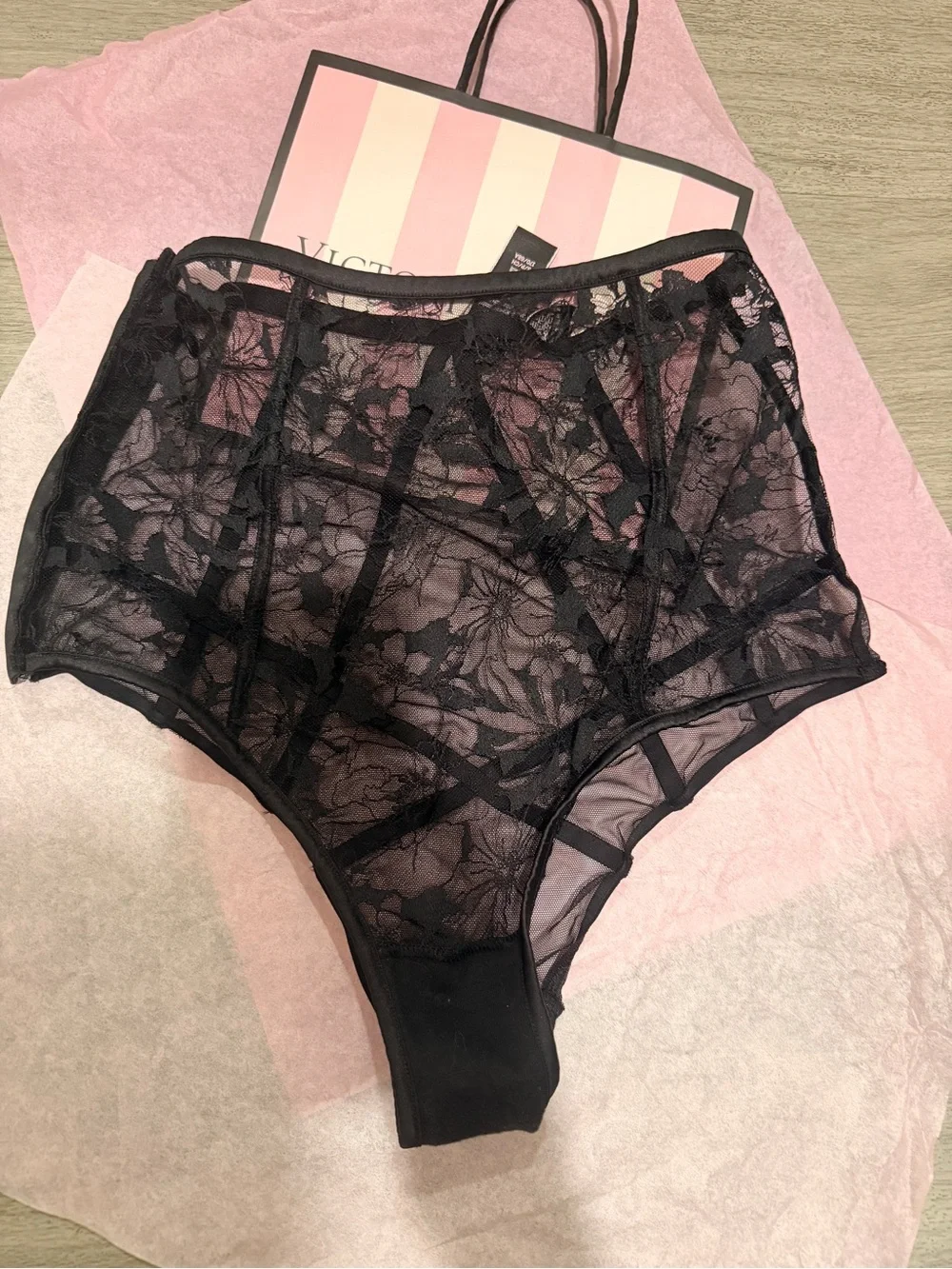 Victorias Secret LUXE Lingerie High Waist Embroider CHEEKY Panty Sexy NWT S